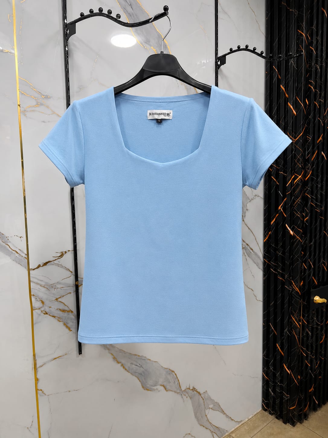 Basic Half Sleeve Sweetheart Neck Top
