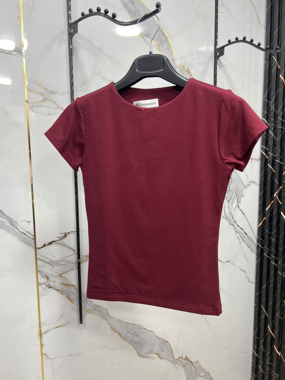 Basic Round-Neck