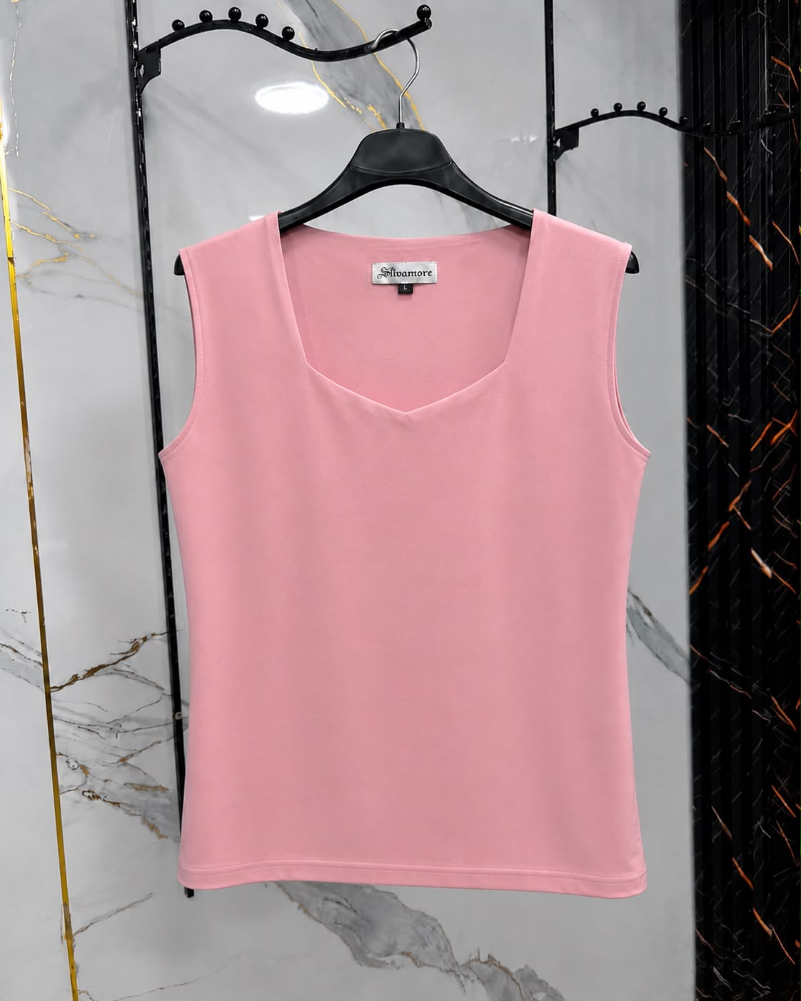 Basic sleeveless-Sweetheart Neck Top