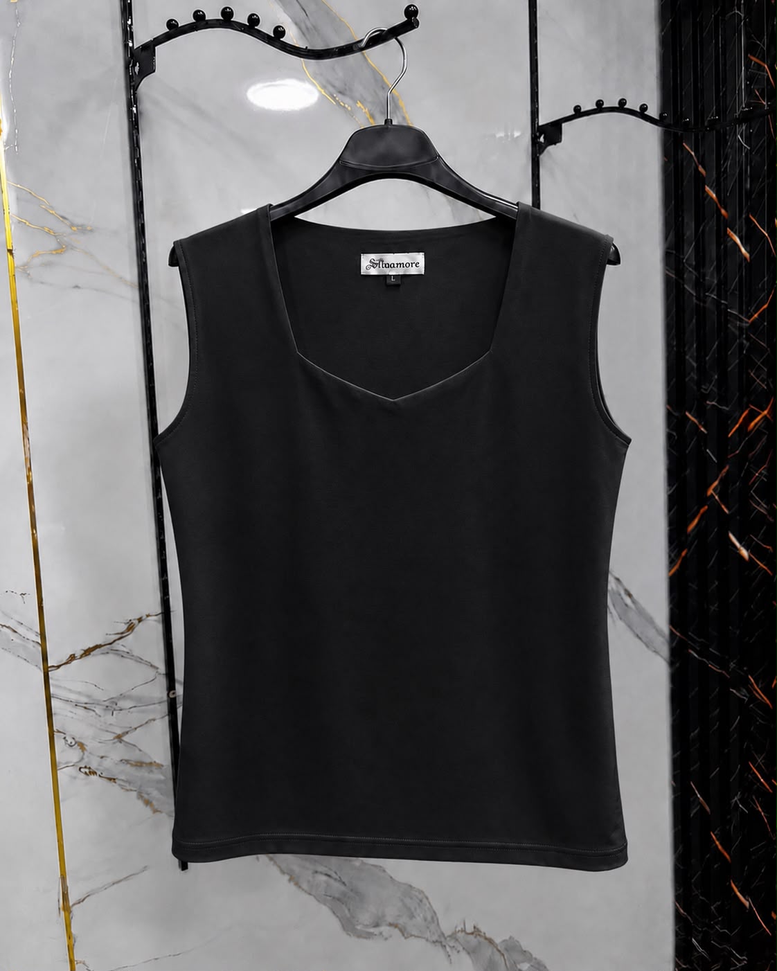 Basic sleeveless-Sweetheart Neck Top