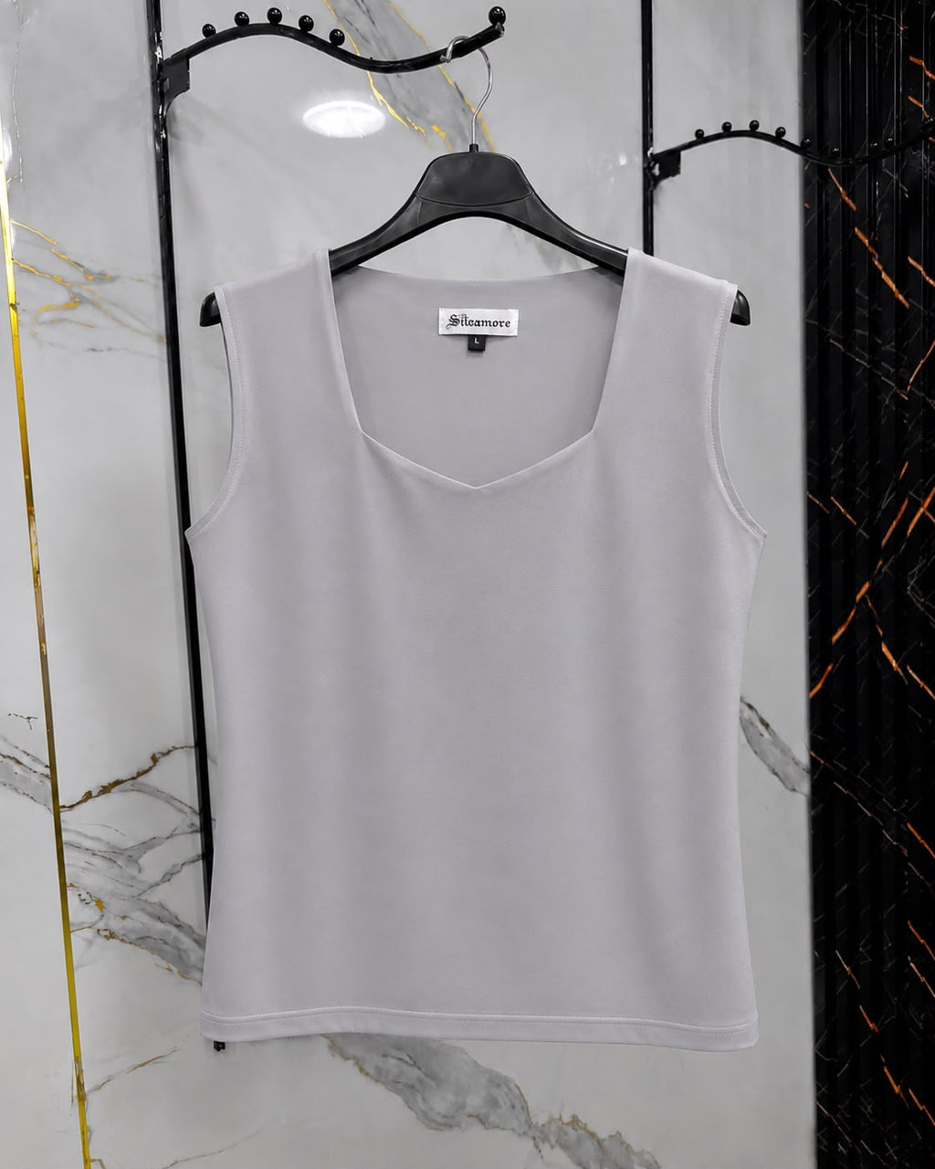 Basic sleeveless-Sweetheart Neck Top