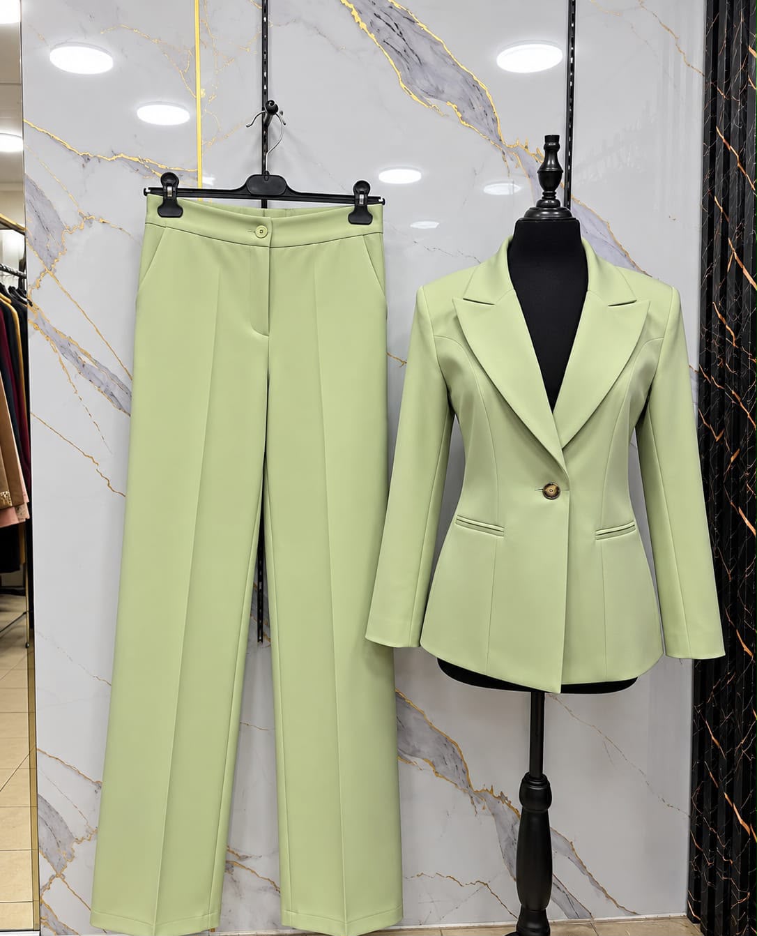 Chic  Blazer &pants