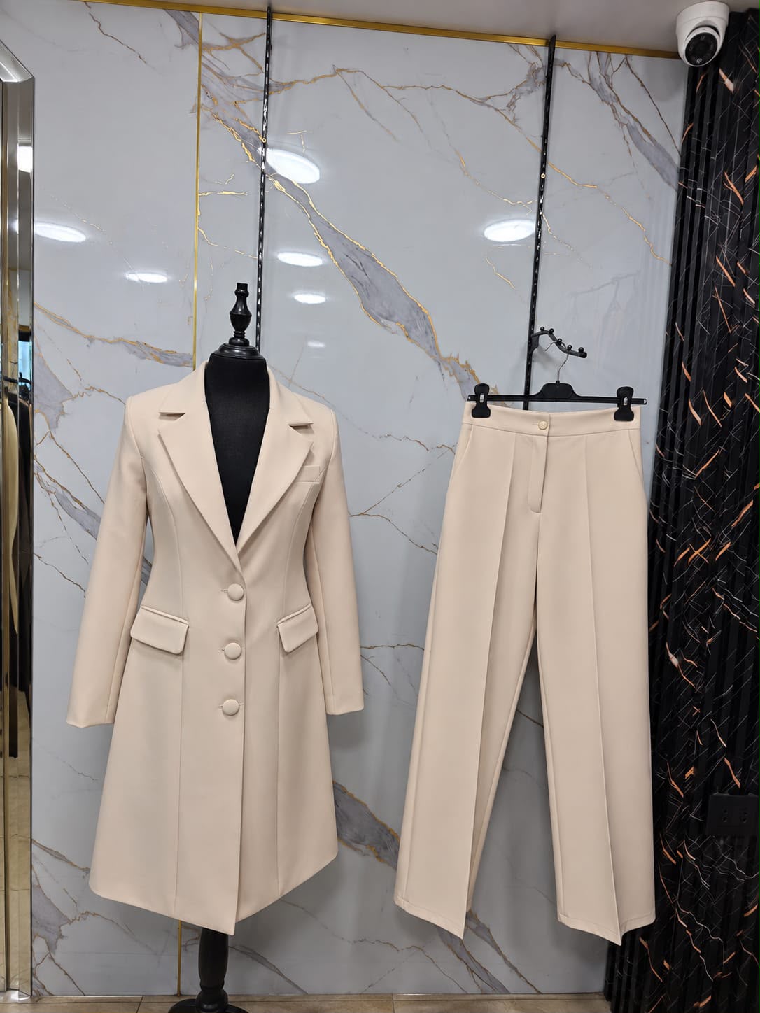 Elegant Longline Blazer Set